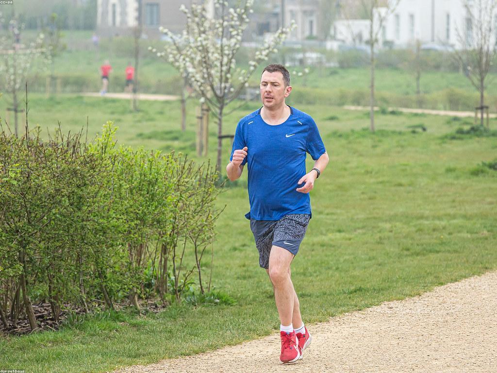 សារៈសំខាន់នៃការលេងកីឡាក្នុងសហគមន៍