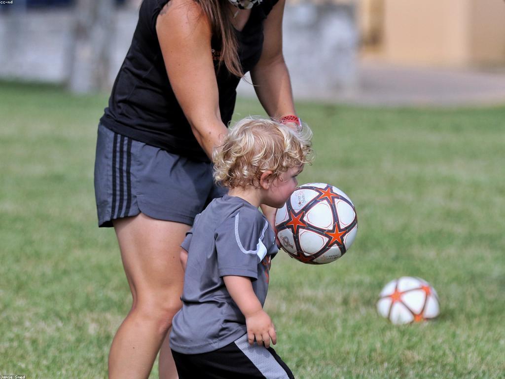 ការលេងកីឡាពិសេសក្នុងការបង្កើតកម្លាំងចិត្ដសម្រាប់យុវជន